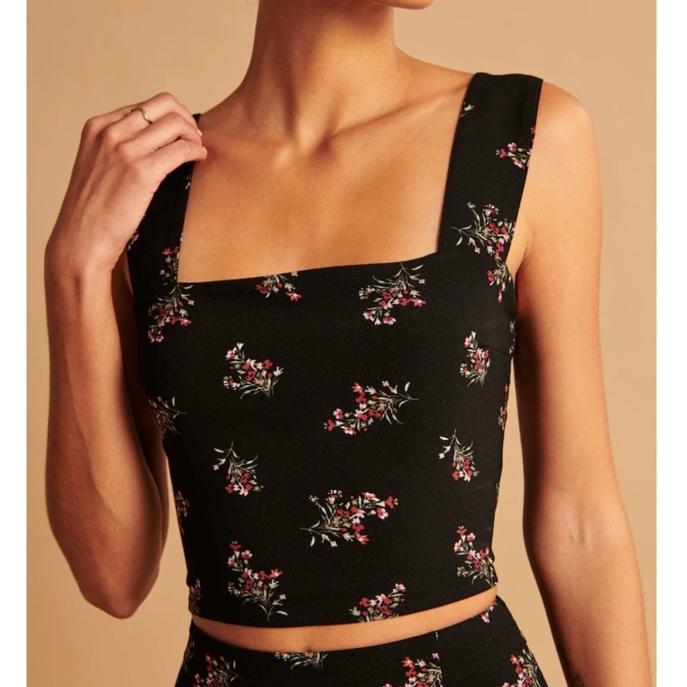 NWT A&F Wide Strap Floral Squareneck Top Size S